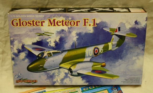 Gloster Meteor F.1 + extra's - Image 2
