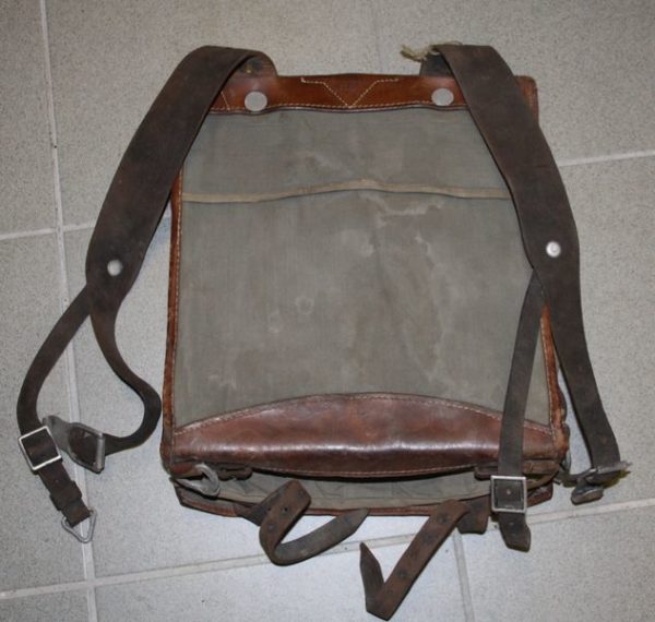 WW2 German Back-pack with animal skin NAMED - Image 6