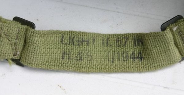WW2 British light weight gasmask; NO filter 2 (No.2) - Image 6