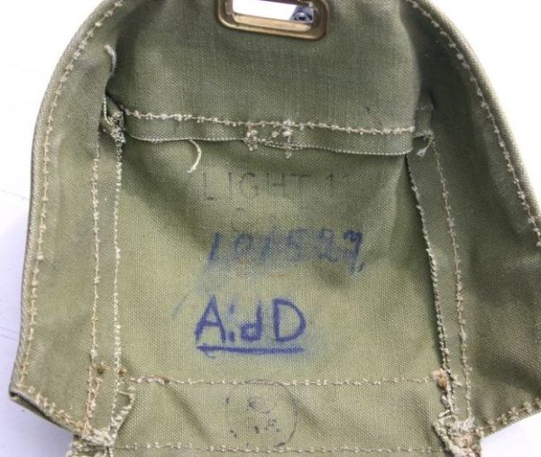 WW2 British light weight gasmask with filter 1 (No.3) - Image 7