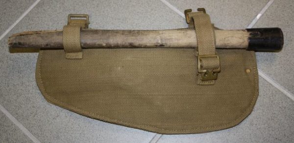 Complete WW2 British combat equipment group. - Image 7