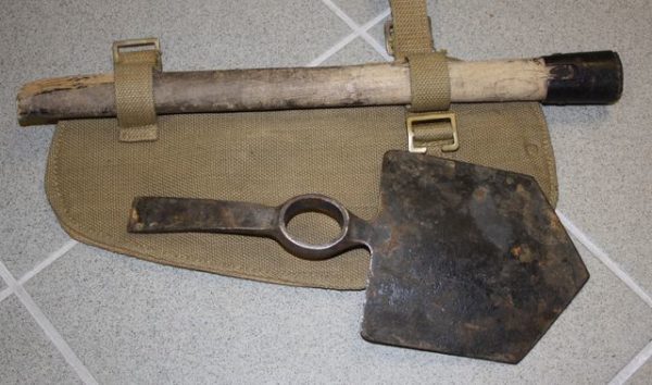 Complete WW2 British combat equipment group. - Image 6