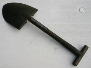 WW2 U.S. T-handle shovel No.1