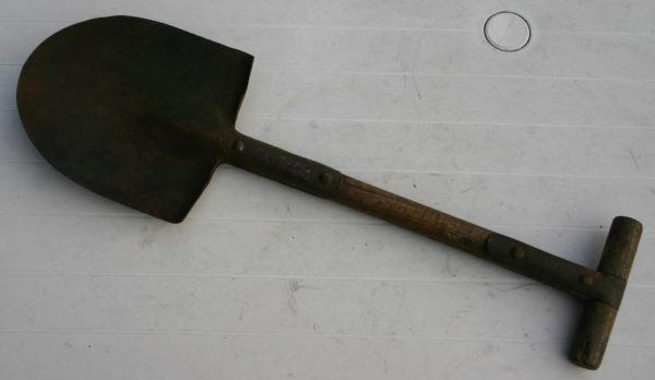 WW2 U.S. T-handle shovel No.4 - Image 2