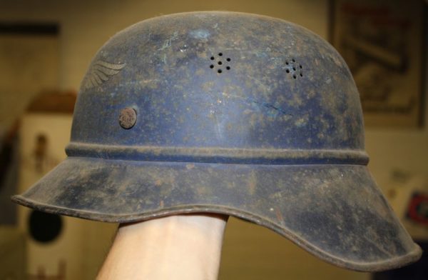 WW2 German Luftschutz helmet - Image 2