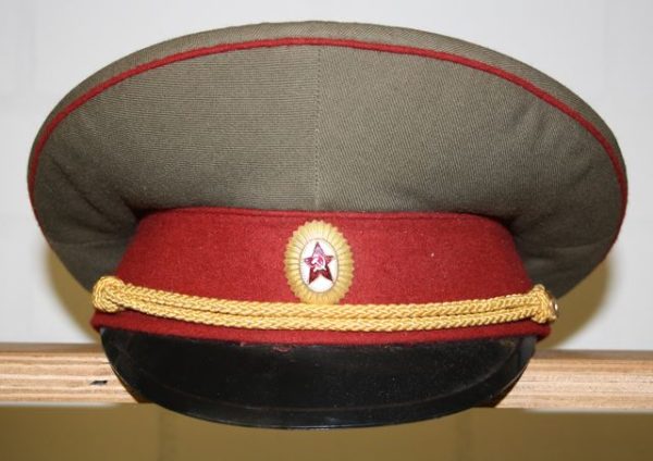 USSR military visor cap with badge (2)
