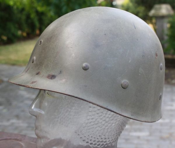 WW2 U.S. M1 helmet liner