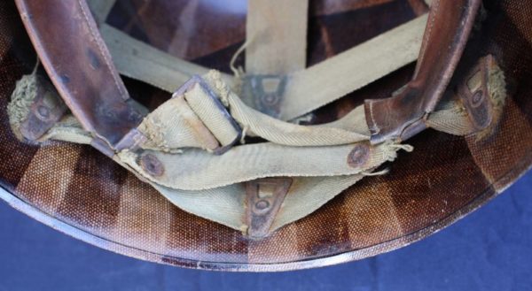 WW2 U.S. M1 helmet liner - Image 6