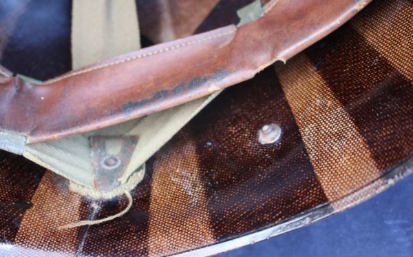WW2 U.S. M1 helmet liner - Image 4