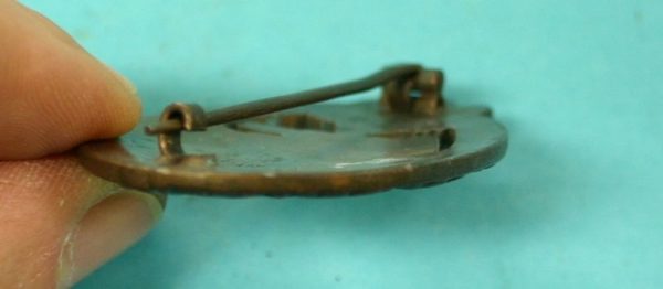 WW2 German Panzer Assault Badge - marked - Image 3