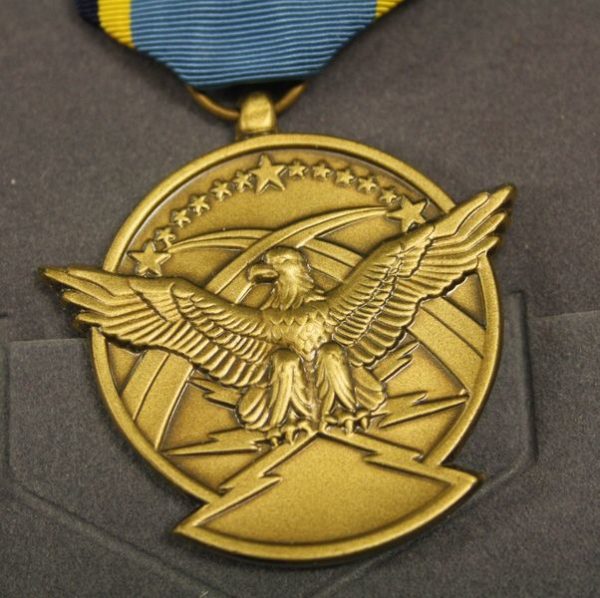 US boxed Aerial Achievement Medal - Image 4