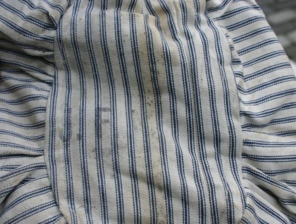 WW2 British hospital pillow No.1 - Image 2