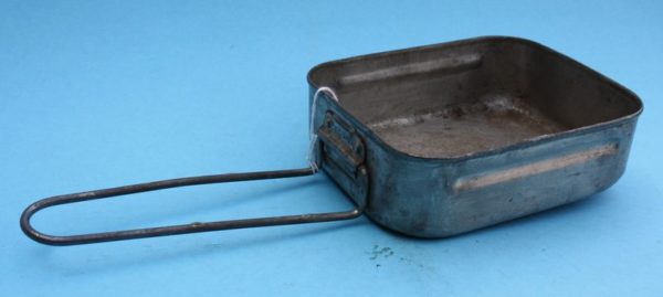 WW2 British mess tin - Image 4