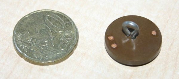 WW2 escape compass swinger button