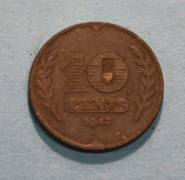WW2 Dutch 10 cent coin (2)