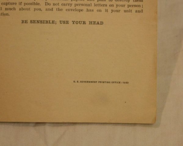 WW2 U.S. issued pamphlet “When you are overseas” - Image 3