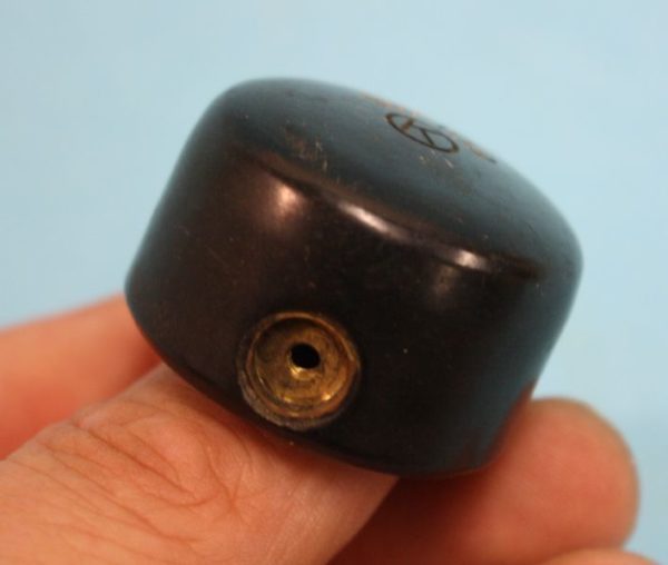 WW2 U.S. T-17 microphone button / knob - Image 3