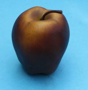 Display fruit: Apple
