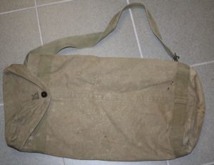 WW2 US 1st type bazooka ammo bag