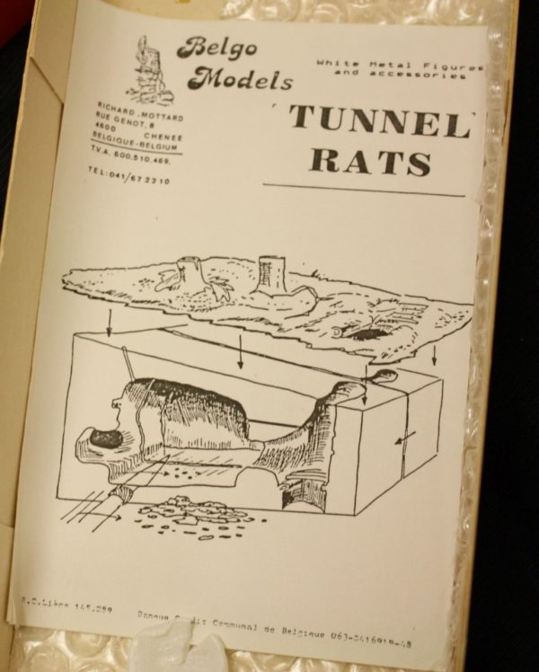 Viet-cong tunnel - Image 6