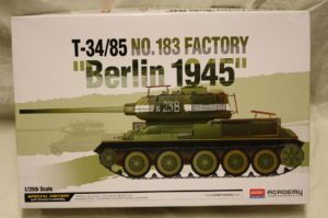 T34/85 No.183 Factory "Berlin 1945"