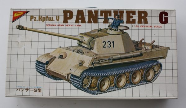 Pz.Kpfw.V Panther G  German army heavy tank
