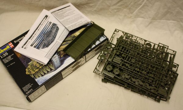 Russian main battle tank T-72B with EDZ - Image 2