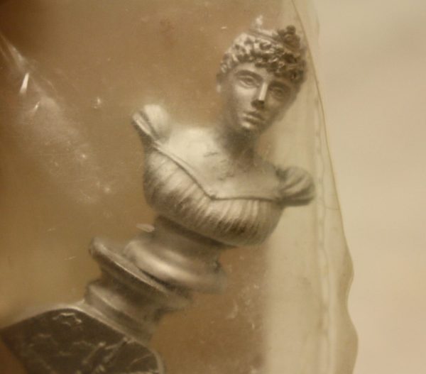 Male and Female busts - Image 3