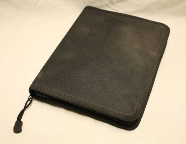 Brush storage case - Image 2
