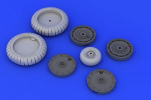 FW190 F-8 wheels (revell)