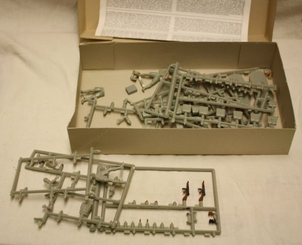 Multipose figures British 8th Army - Image 2