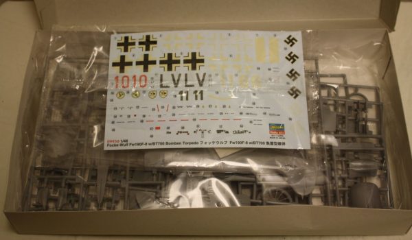 Focke Wulf FW190 F-8 w/ BT700 Bomben Torpedo ***Limited Edition** - Image 2