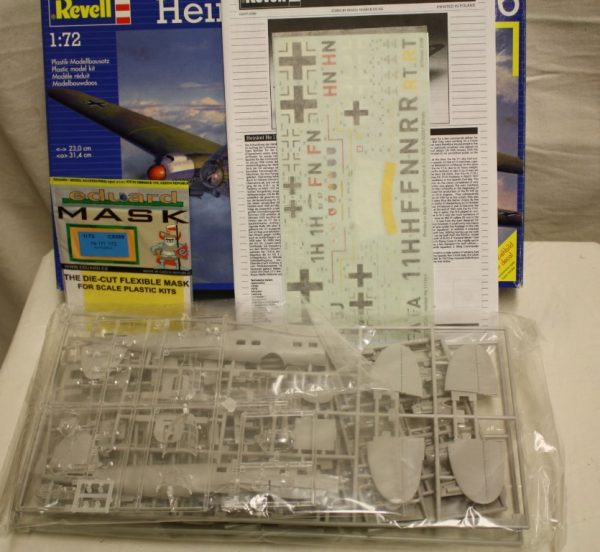 Heinkel He 111 H-6 + extra - Image 4
