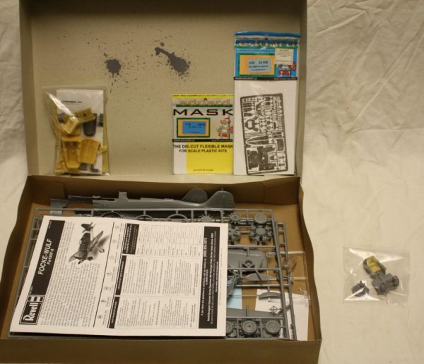 Fock-Wulf Fw190 F-8 + extra's - Image 5