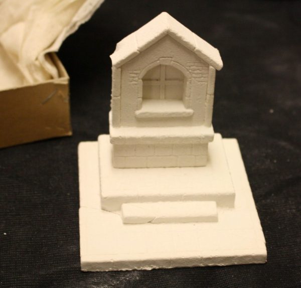 Way side shrine - Image 4