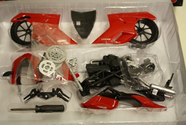 Ducatie Motorcycle - Image 3