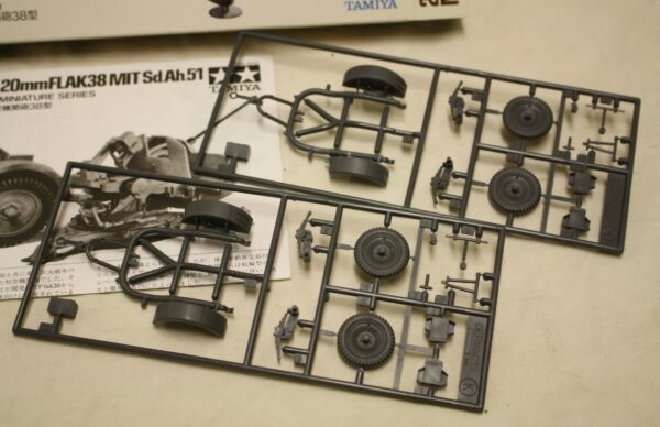 German 20mm flak 38 mit Sd.Ah.51 > trailers - Image 3