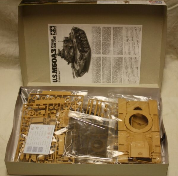 U.S. M60A3 105mm gun tank - Image 2